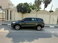 /ar/city-dubai/cate-car-used-car/in-house-finance-620-aed-pm-navigation-camera-keyless-car-play-unlimited-kms-warranty-6452399668710611/-9