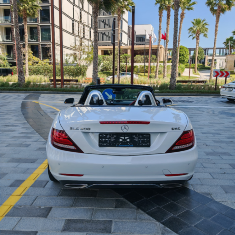 2017 مرسيدس بنز SLC 300 AMG مواصفات كاملة 2.0 لتر / 4 أسطوانات مواصفات Gcc63702666856194114