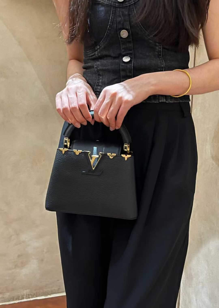 Louis Vuitton Capucines Mini – Black Leather with Gold Hardware | 98% New63227934675457111