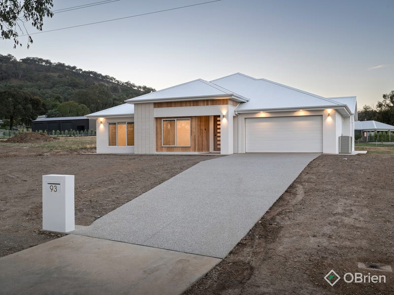 93 Brewer Drive, West Wodonga, Vic 3690