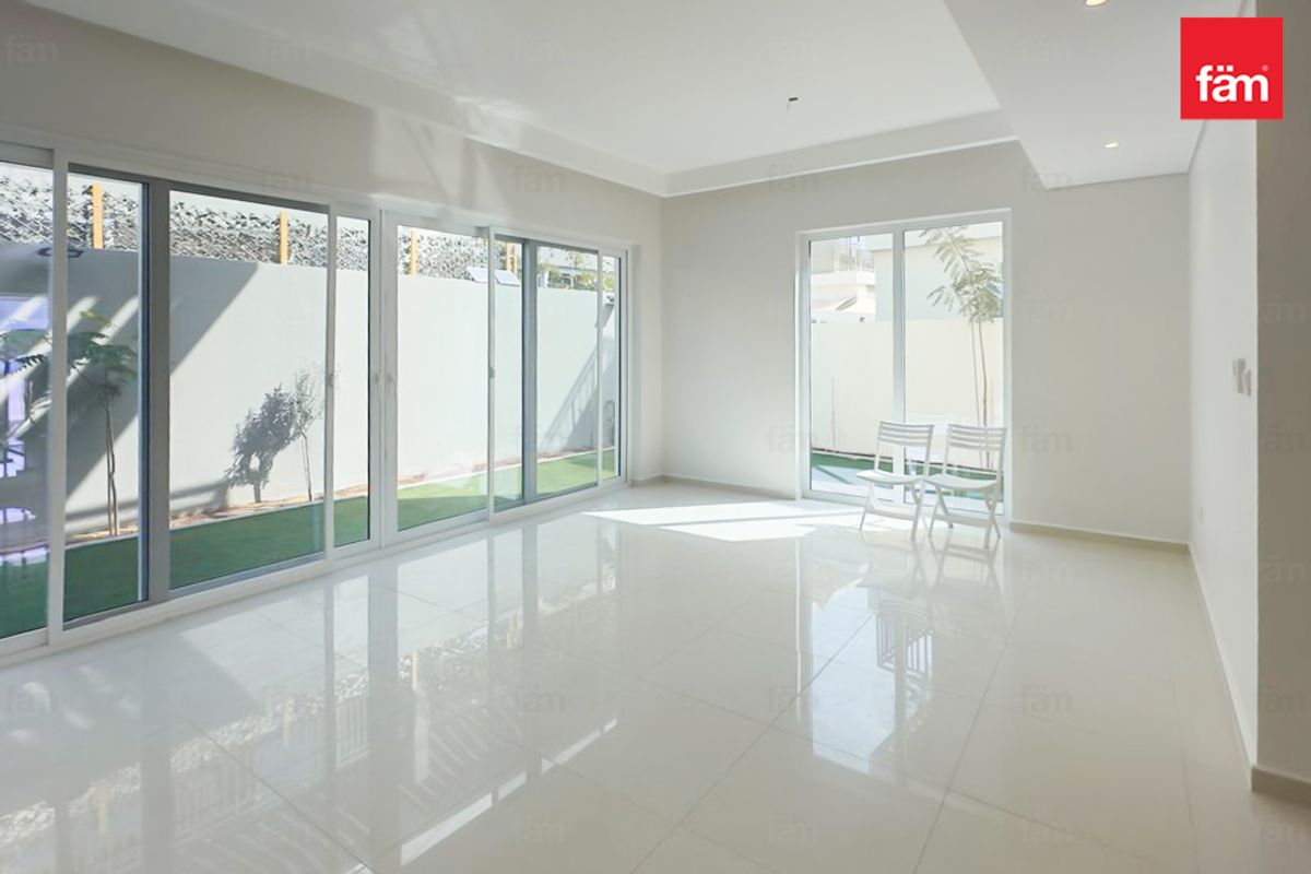 Vacant | Brand New G+Roof Top | Prime Location