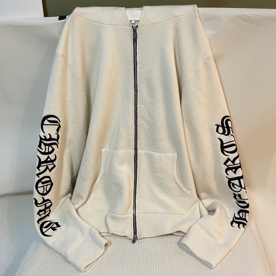 Chrome Hearts/Chrome Hearts Sudadera con cremallera de cachemira blanca con letras sánscritas en los brazos